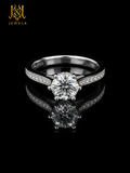 The Maison Élégance Solitaire Ring – 1CT