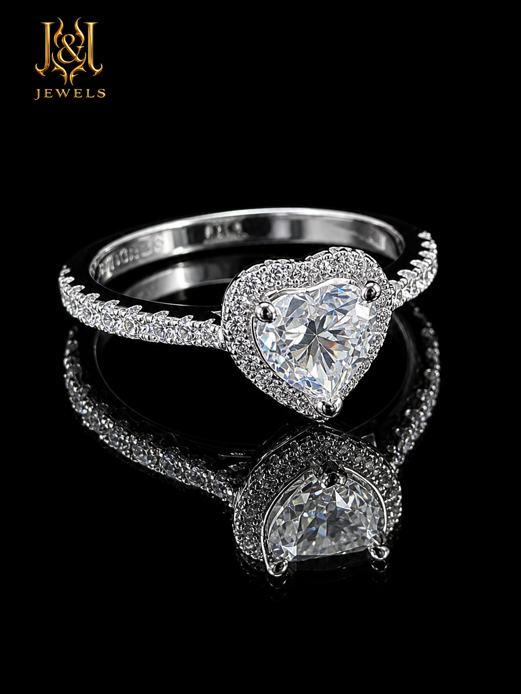 The Maison Cœur Lumière Ring – 1CT
