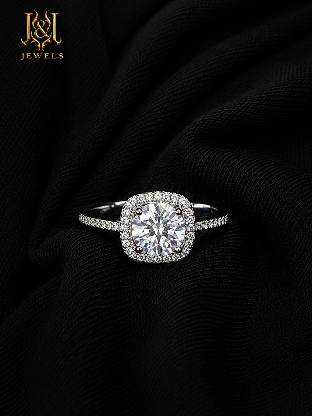 The Château Lumière Ring – 1CT