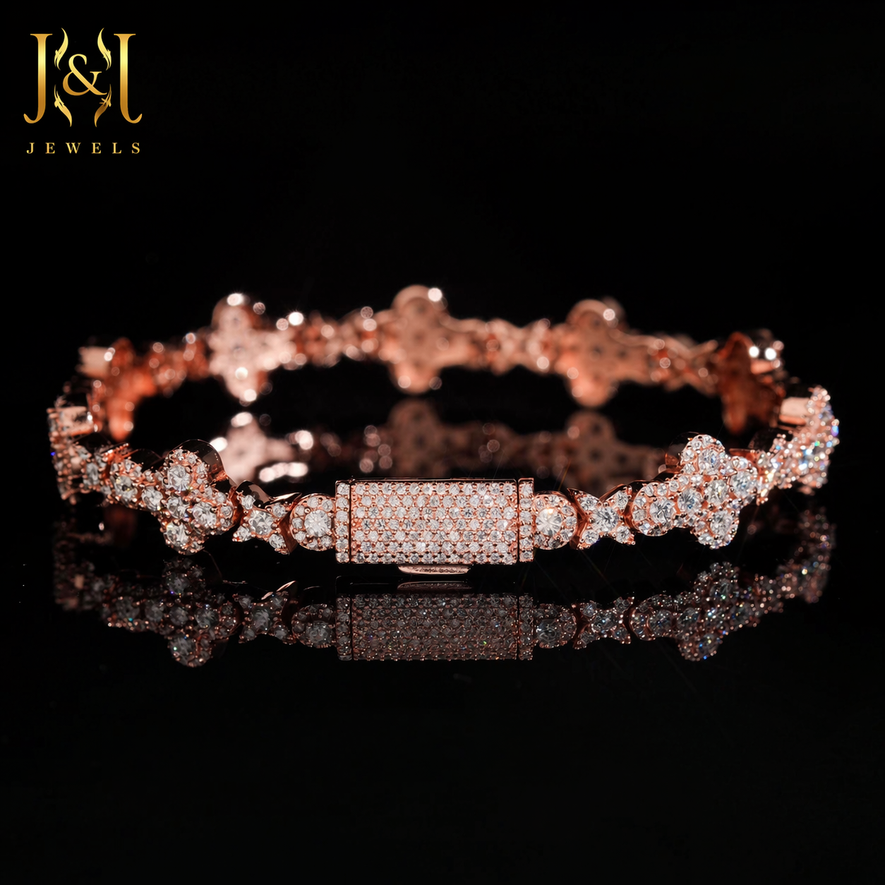 Éclat Clover Moissanite Bracelet